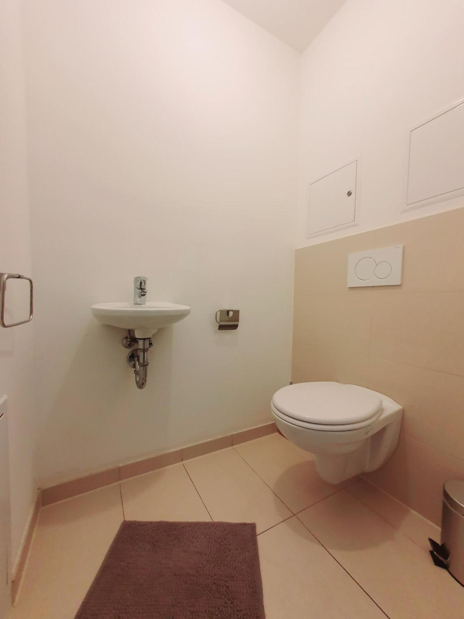 Near Lake One Bedroom Cute Apartment 비엔나 외부 사진